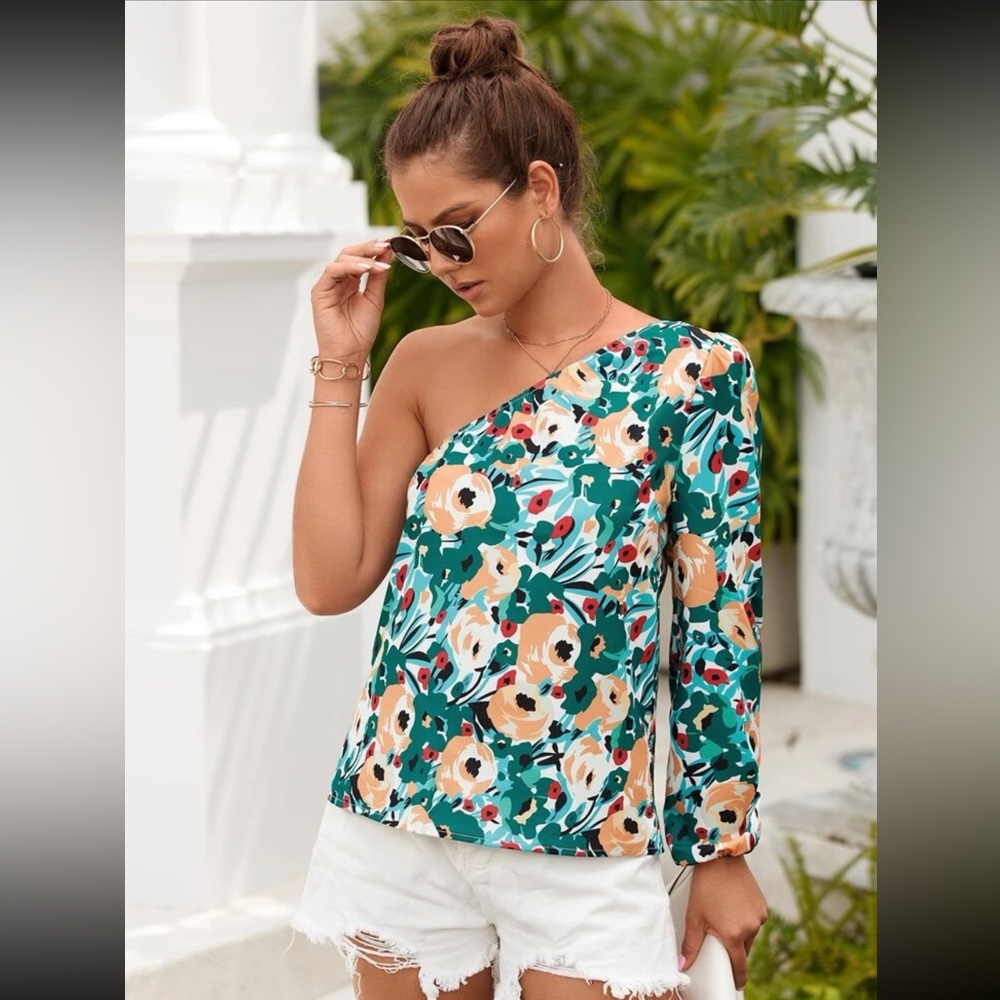 NWOT Allover Floral Print One Shoulder Lantern Sleeve Blouse (L)
